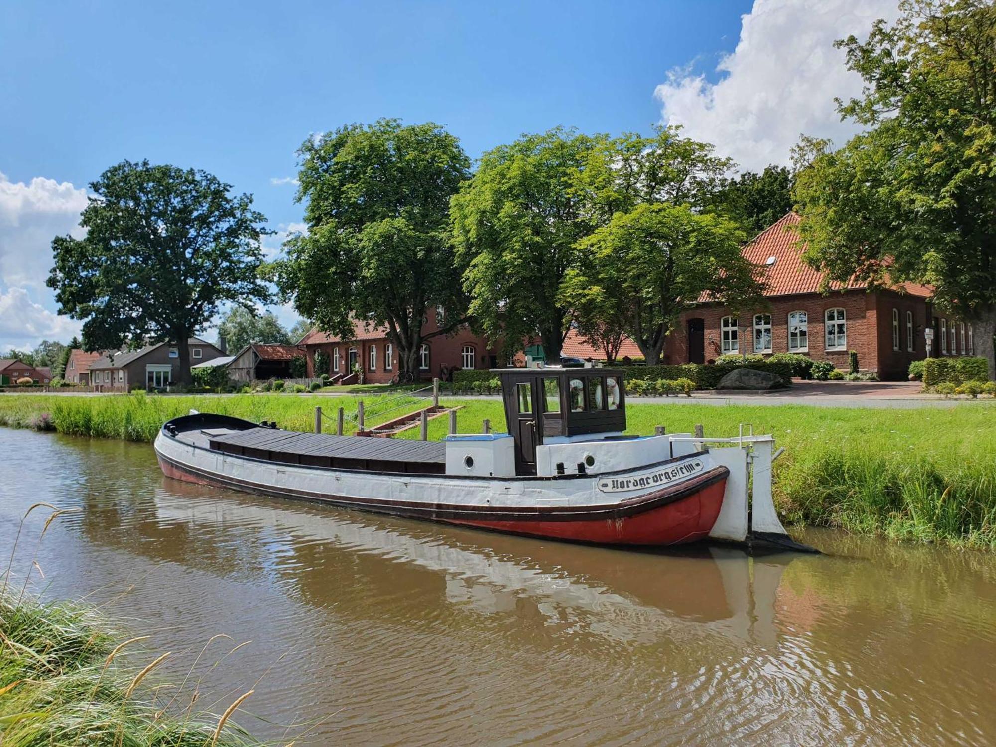 Ferienwohnung Kanalblick 35520 Uplengen Bagian luar foto